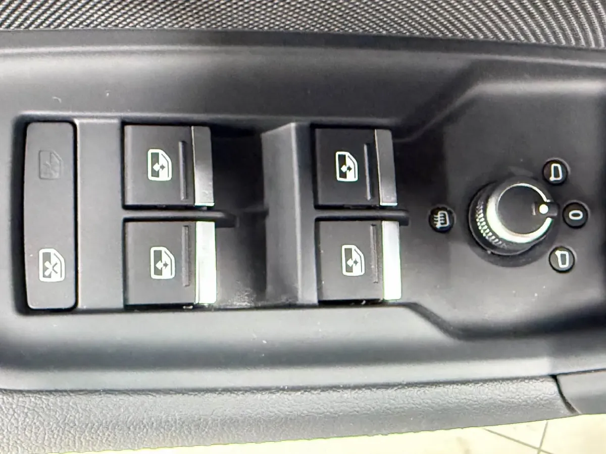 2022 Audi A3 1.4T 150HP L4 7DCT,autocango,china used car exporter,china ev exporter,chinese used car exporter,chinese used ev exporter