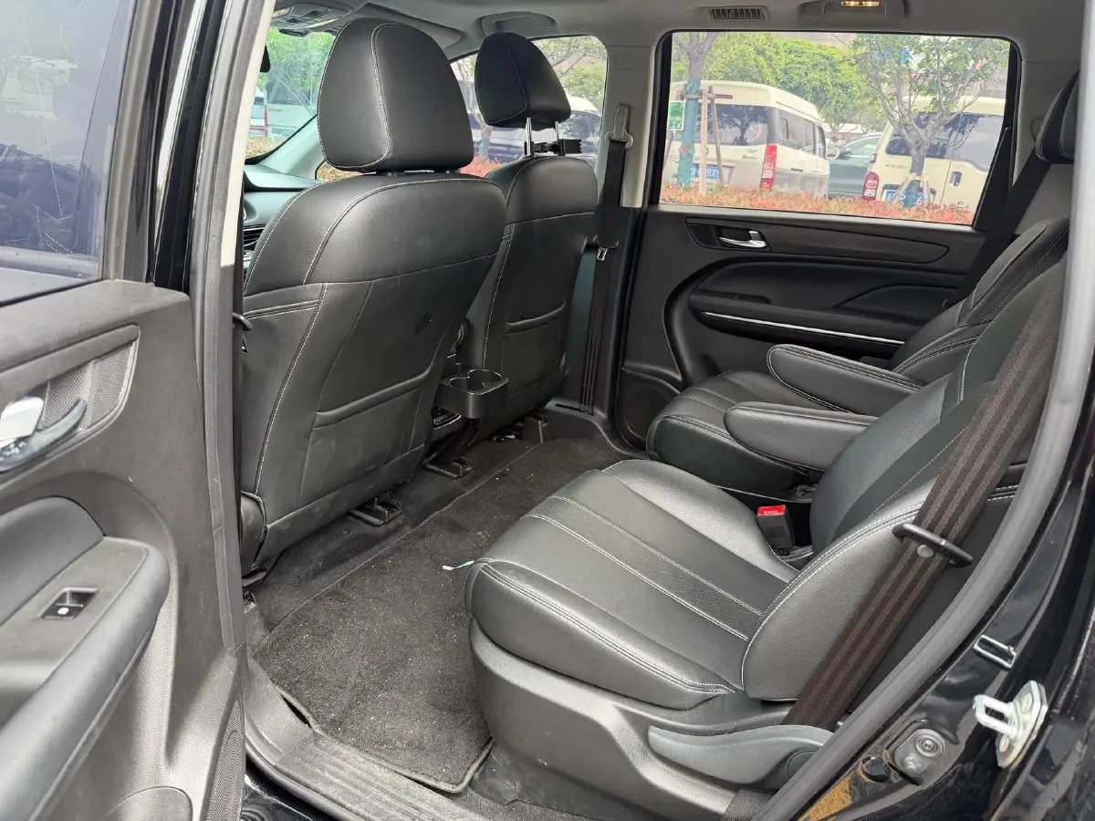 2021 GAC Trumpchi M6 1.5T 169HP L4 7DCT,autocango,china used car exporter,china ev exporter,chinese used car exporter,chinese used ev exporter