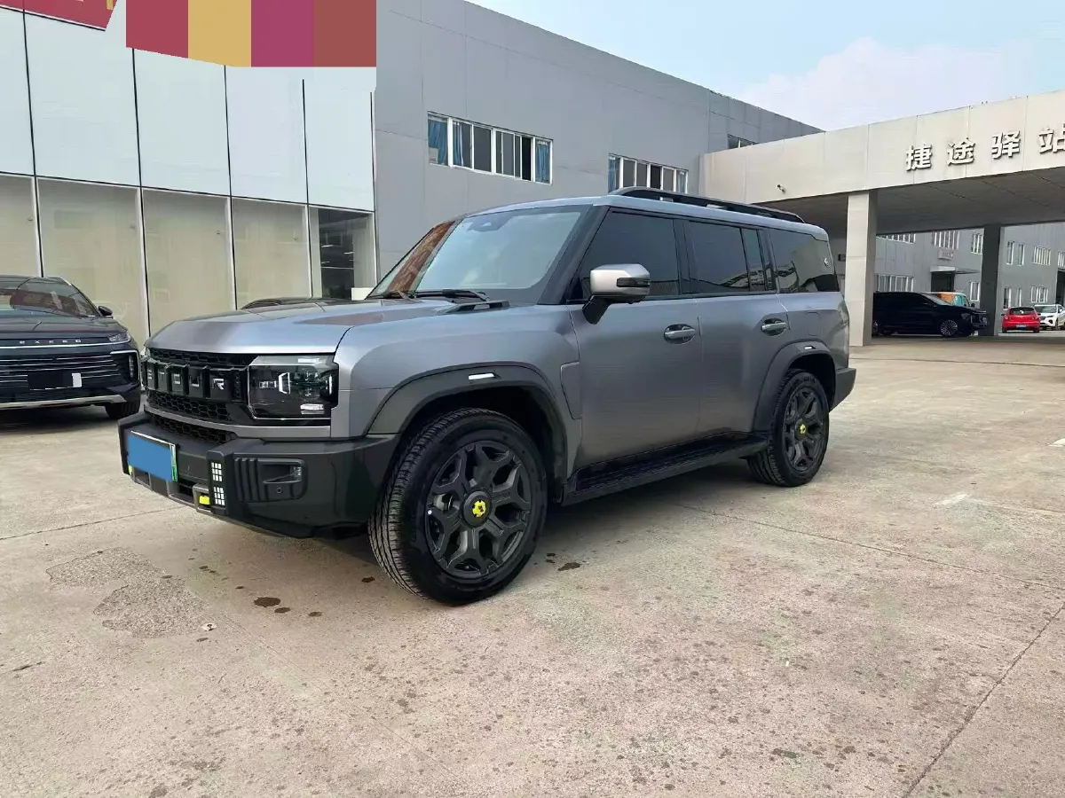 2025 Jetour ShanHai TravellerC-DM 1.5T 156HP L4 3DHT PHEV,autocango,china used car exporter,china ev exporter,chinese used car exporter,chinese used ev exporter