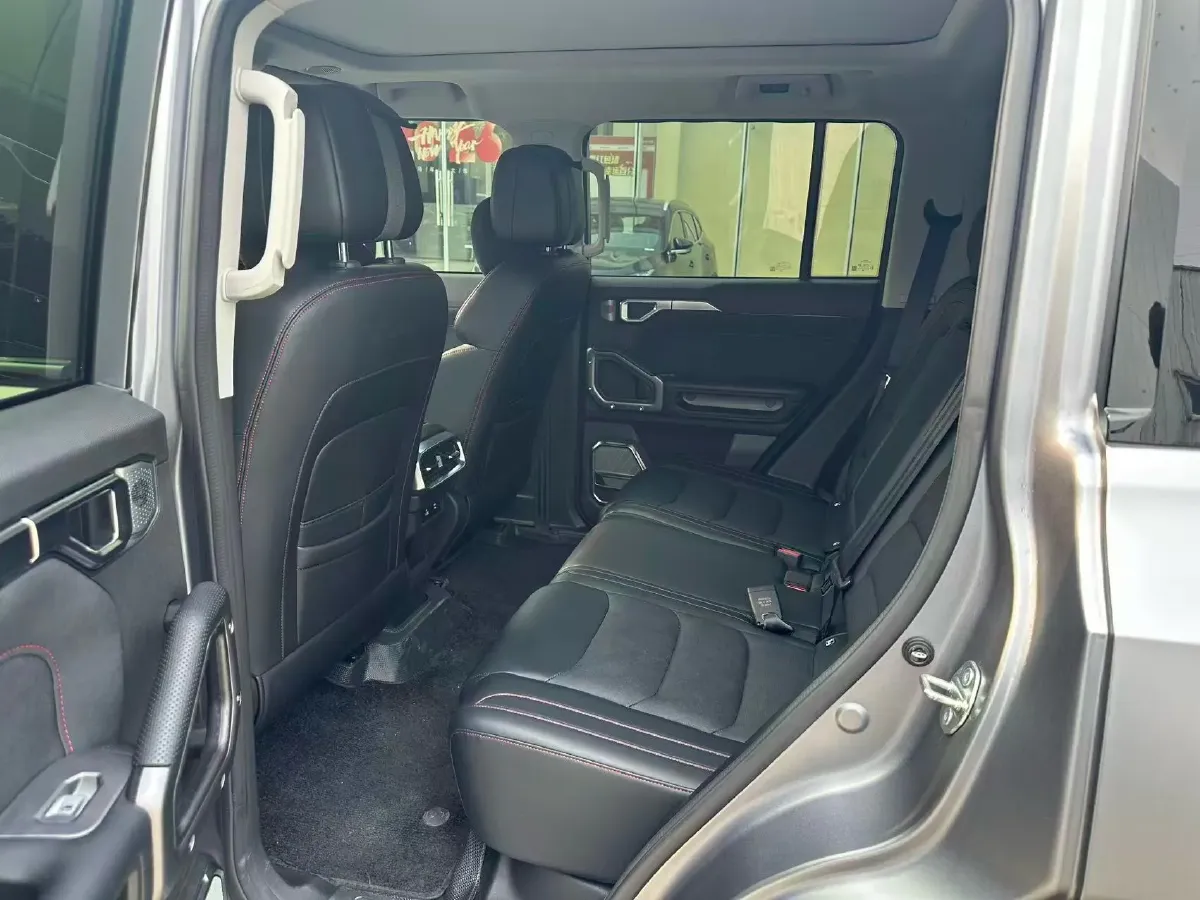 2025 Jetour ShanHai TravellerC-DM 1.5T 156HP L4 3DHT PHEV,autocango,china used car exporter,china ev exporter,chinese used car exporter,chinese used ev exporter