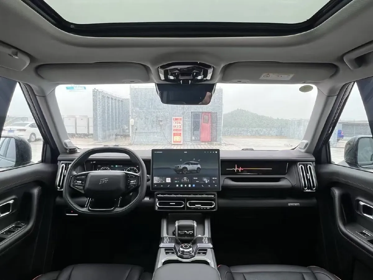 2025 Jetour Traveller 1.5T 184HP L4 7DCT,autocango,china used car exporter,china ev exporter,chinese used car exporter,chinese used ev exporter