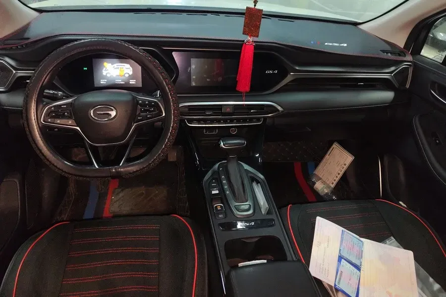 2019 GAC Trumpchi GS4 1.5T 169HP L4 6MT,autocango,china used car exporter,china ev exporter,chinese used car exporter,chinese used ev exporter