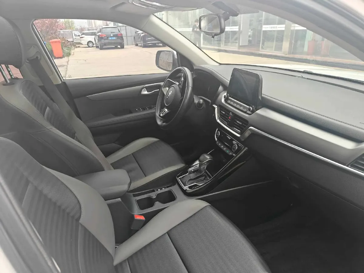 2019 Kia Sportage R 2.0L 160HP L4 6AT,autocango,china used car exporter,china ev exporter,chinese used car exporter,chinese used ev exporter