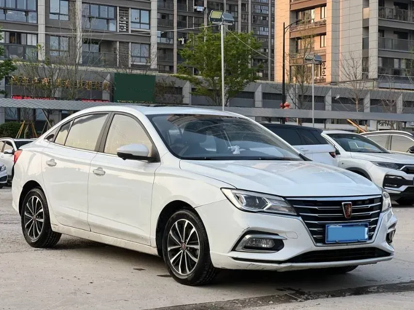 2020 Roewe i5 1.5L 120HP L4 CVT,autocango,china used car exporter,china ev exporter,chinese used car exporter,chinese used ev exporter