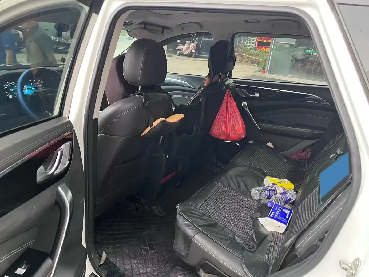 2020 Jetour X90 1.5T 156HP L4 6MT,autocango,china used car exporter,china ev exporter,chinese used car exporter,chinese used ev exporter