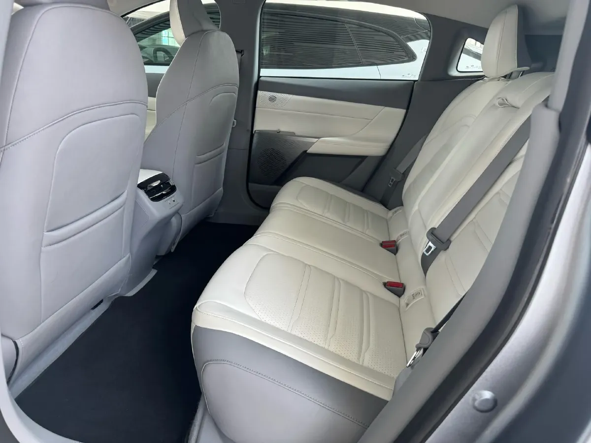 2024 DongFeng eπ eπ007 BEV 70.26KWH,autocango,china used car exporter,china ev exporter,chinese used car exporter,chinese used ev exporter