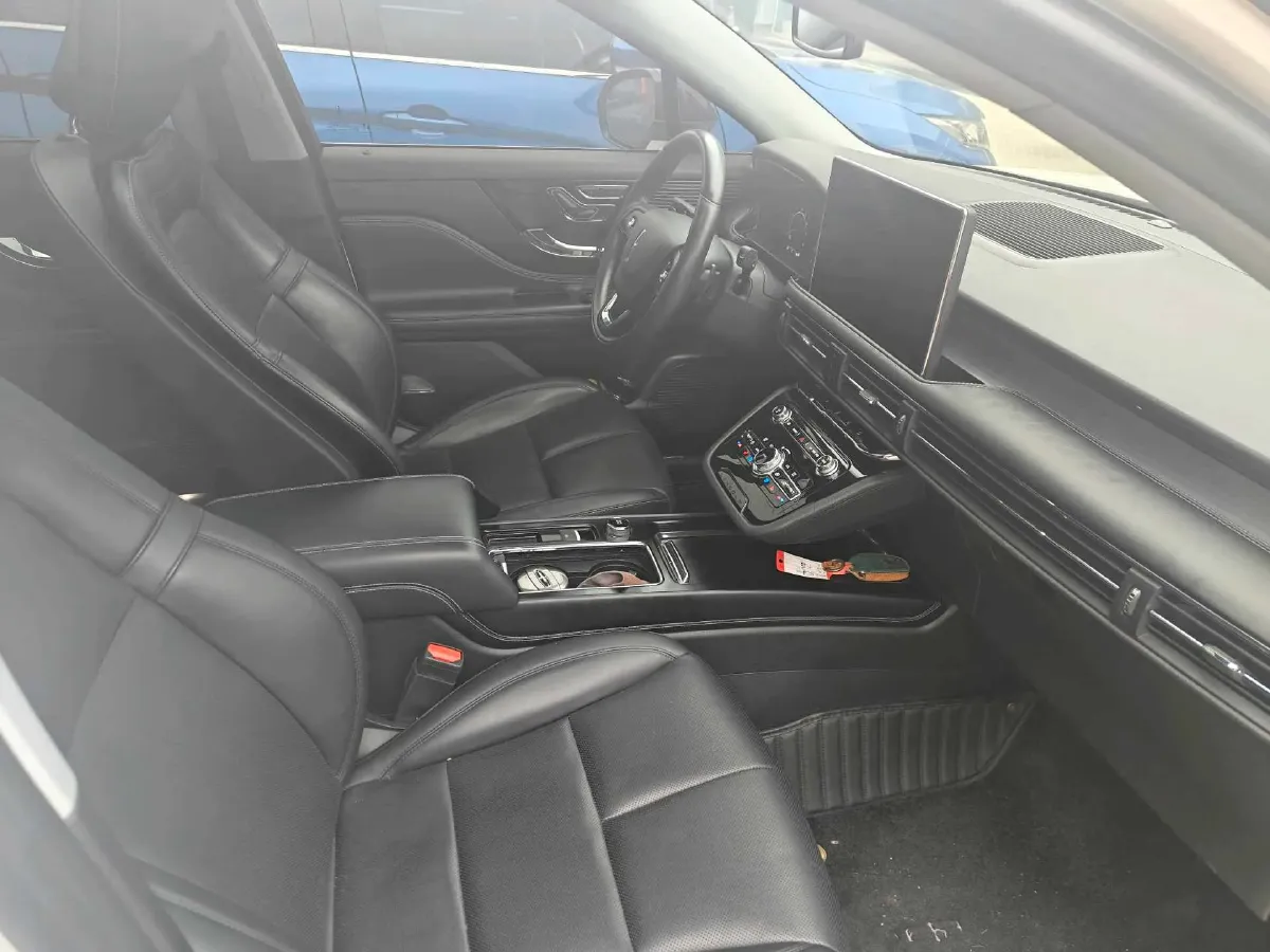 2020 Lincoln Corsair 2.0T 245HP L4 8AT,autocango,china used car exporter,china ev exporter,chinese used car exporter,chinese used ev exporter