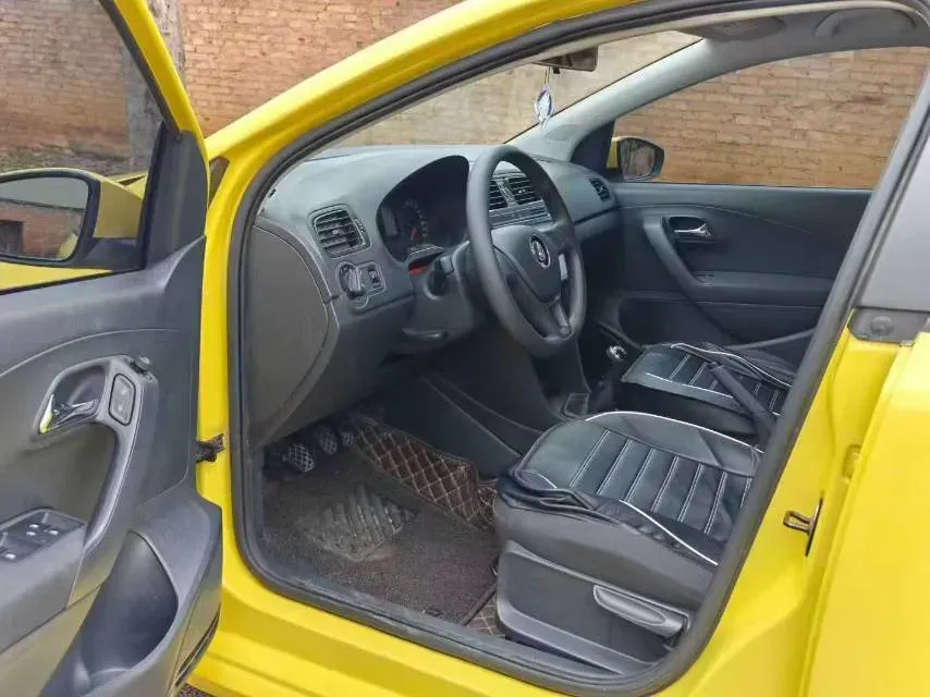 2016 Volkswagen Polo 1.4L 90HP L4 5MT,autocango,china used car exporter,china ev exporter,chinese used car exporter,chinese used ev exporter