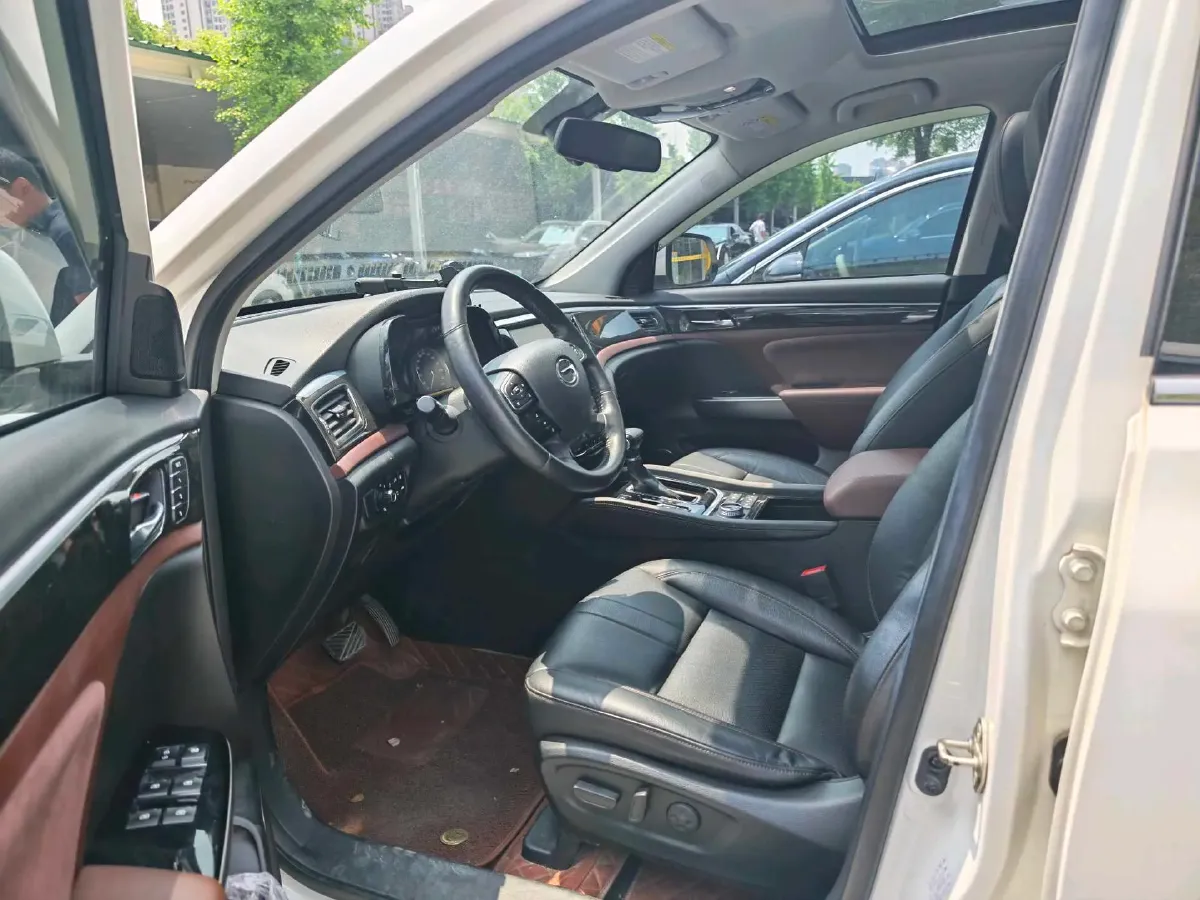 2017 GAC Trumpchi GS8 2.0T 201HP L4 6AT,autocango,china used car exporter,china ev exporter,chinese used car exporter,chinese used ev exporter