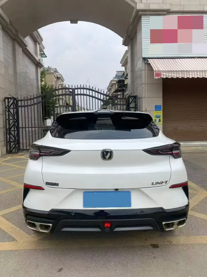 2023 ChangAn UNI-T 1.5T 188HP L4 7DCT,autocango,china used car exporter,china ev exporter,chinese used car exporter,chinese used ev exporter