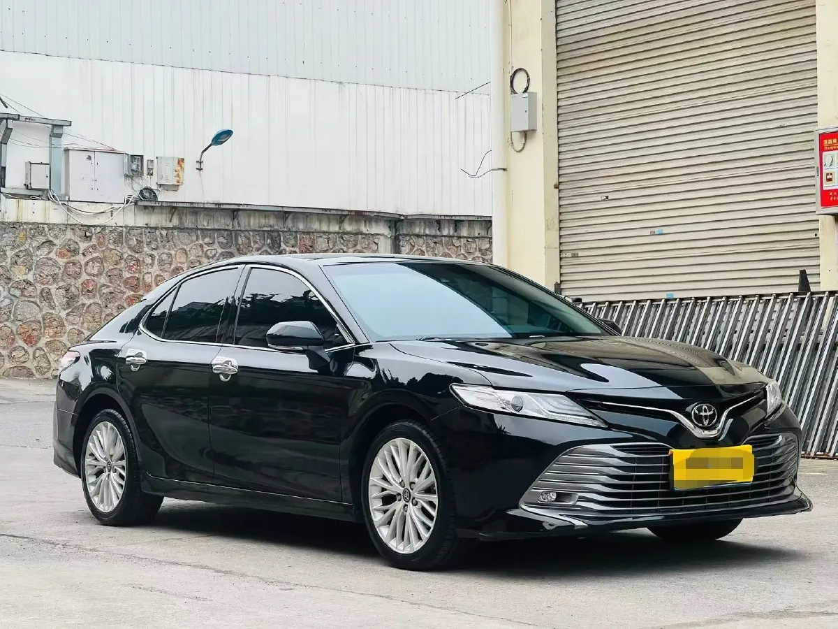 2021 Toyota Camry 2.5L 209HP L4 8AT,autocango,china used car exporter,china ev exporter,chinese used car exporter,chinese used ev exporter