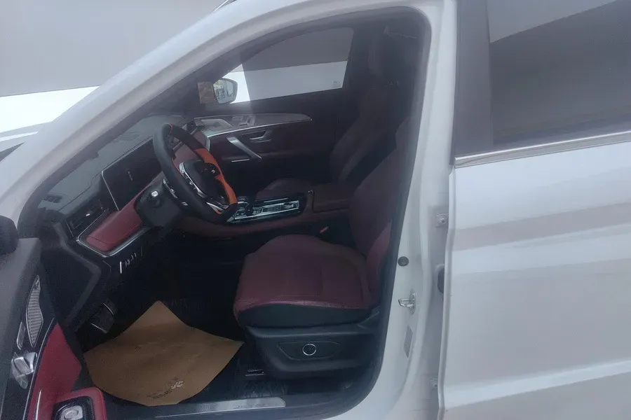 2021 Jetour X70 1.6T 197HP L4 7DCT,autocango,china used car exporter,china ev exporter,chinese used car exporter,chinese used ev exporter