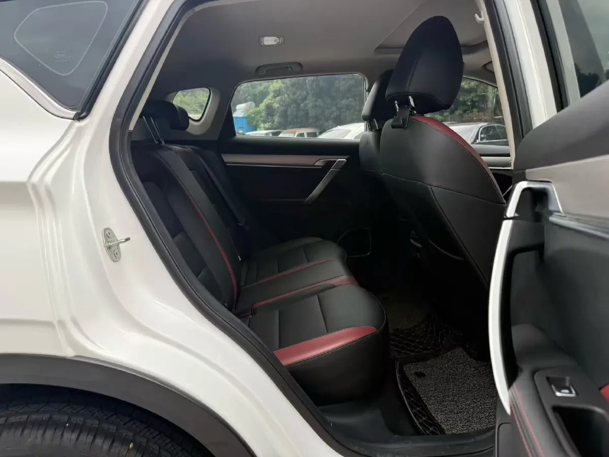 2021 Geely Coolray 1.4T 141HP L4 6DCT,autocango,china used car exporter,china ev exporter,chinese used car exporter,chinese used ev exporter