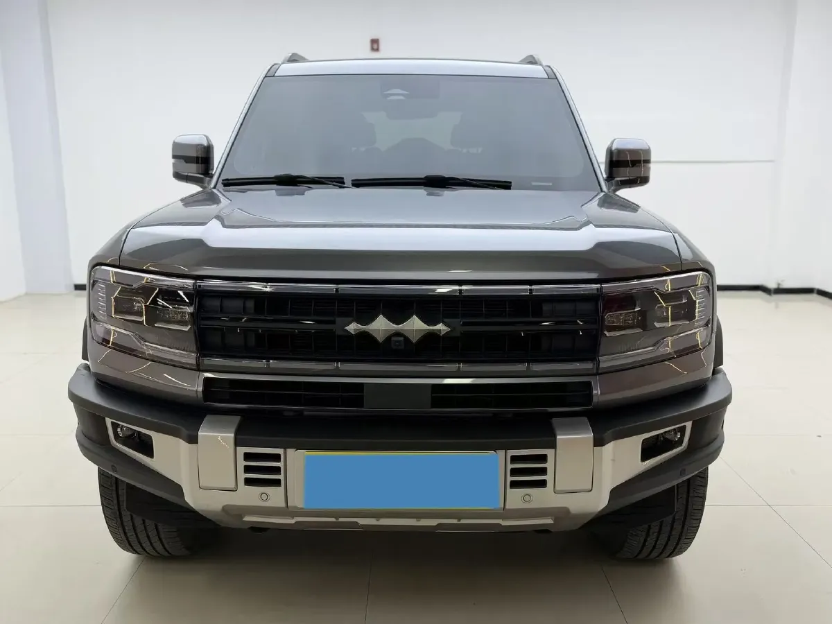 2023 FangChengBao Bao 5 1.5T 194HP L4 E-CVT PHEV 31.8KWH,autocango,china used car exporter,china ev exporter,chinese used car exporter,chinese used ev exporter