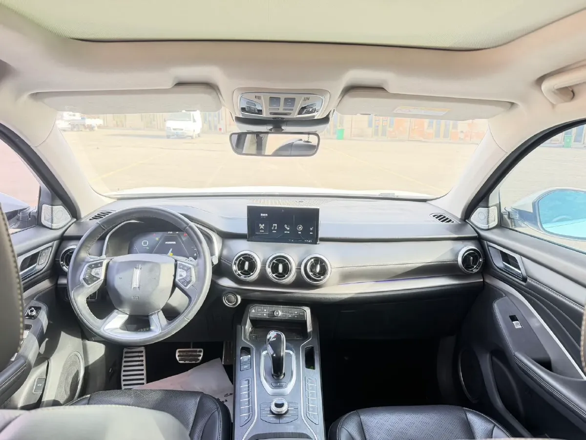 2018 WEY VV6 2.0T 197HP L4 7DCT,autocango,china used car exporter,china ev exporter,chinese used car exporter,chinese used ev exporter