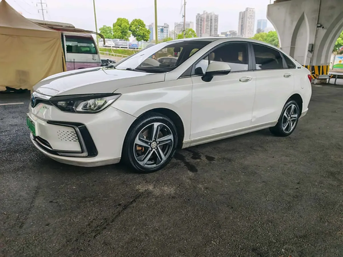 2018 BeiJing Auto EU5 BEV 53.66KWH,autocango,china used car exporter,china ev exporter,chinese used car exporter,chinese used ev exporter