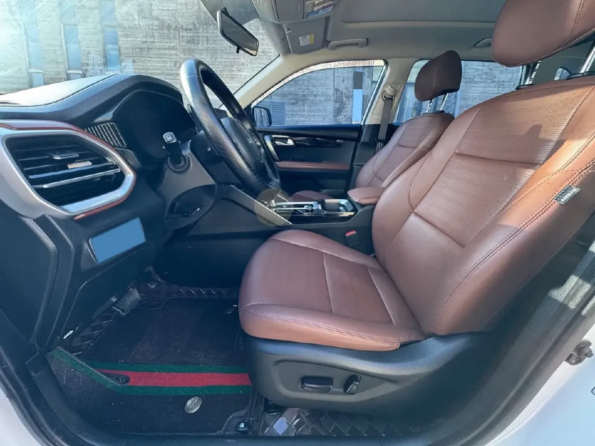 2021 Kia Sportage R 2.0L 161HP L4 6AT,autocango,china used car exporter,china ev exporter,chinese used car exporter,chinese used ev exporter