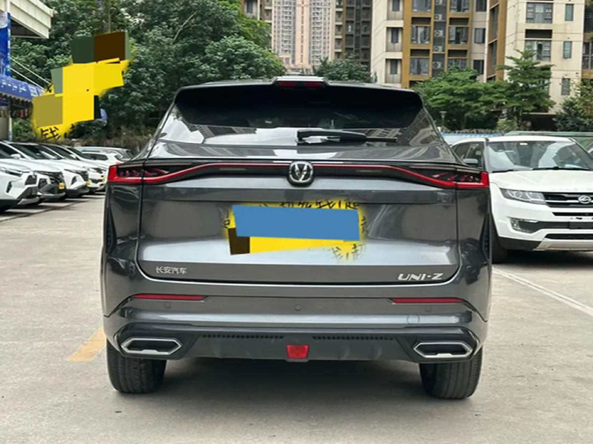 2024 ChangAn UNI-Z 1.5L 98HP L4 E-CVT PHEV 18.4KWH,autocango,china used car exporter,china ev exporter,chinese used car exporter,chinese used ev exporter