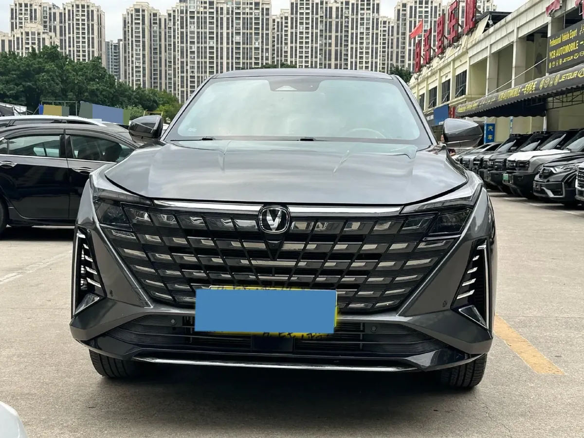 2024 ChangAn UNI-Z 1.5L 98HP L4 E-CVT PHEV 18.4KWH,autocango,china used car exporter,china ev exporter,chinese used car exporter,chinese used ev exporter