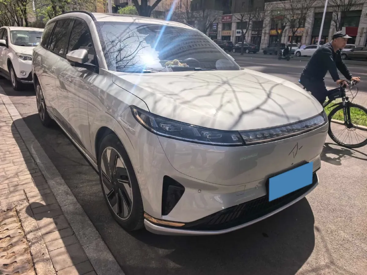 2024 DongFeng eπ eπ008 1.5T 147HP L4 REEV 34.32KWH,autocango,china used car exporter,china ev exporter,chinese used car exporter,chinese used ev exporter
