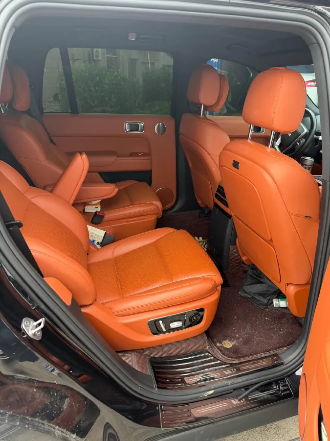 2023 Li L9 Range Extended 154HP REEV 42.6KWH,autocango,china used car exporter,china ev exporter,chinese used car exporter,chinese used ev exporter