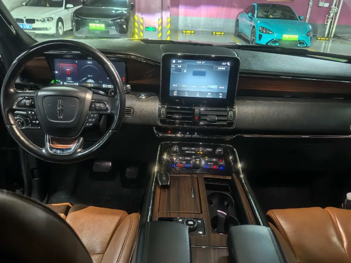 2018 Lincoln Navigator 3.5T 415HP V6 10AT,autocango,china used car exporter,china ev exporter,chinese used car exporter,chinese used ev exporter