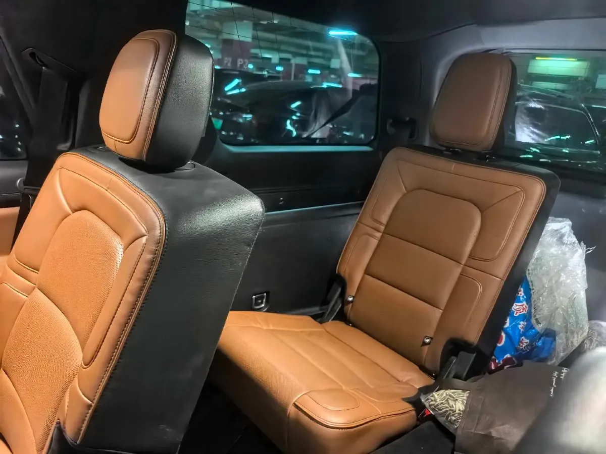 2018 Lincoln Navigator 3.5T 415HP V6 10AT,autocango,china used car exporter,china ev exporter,chinese used car exporter,chinese used ev exporter