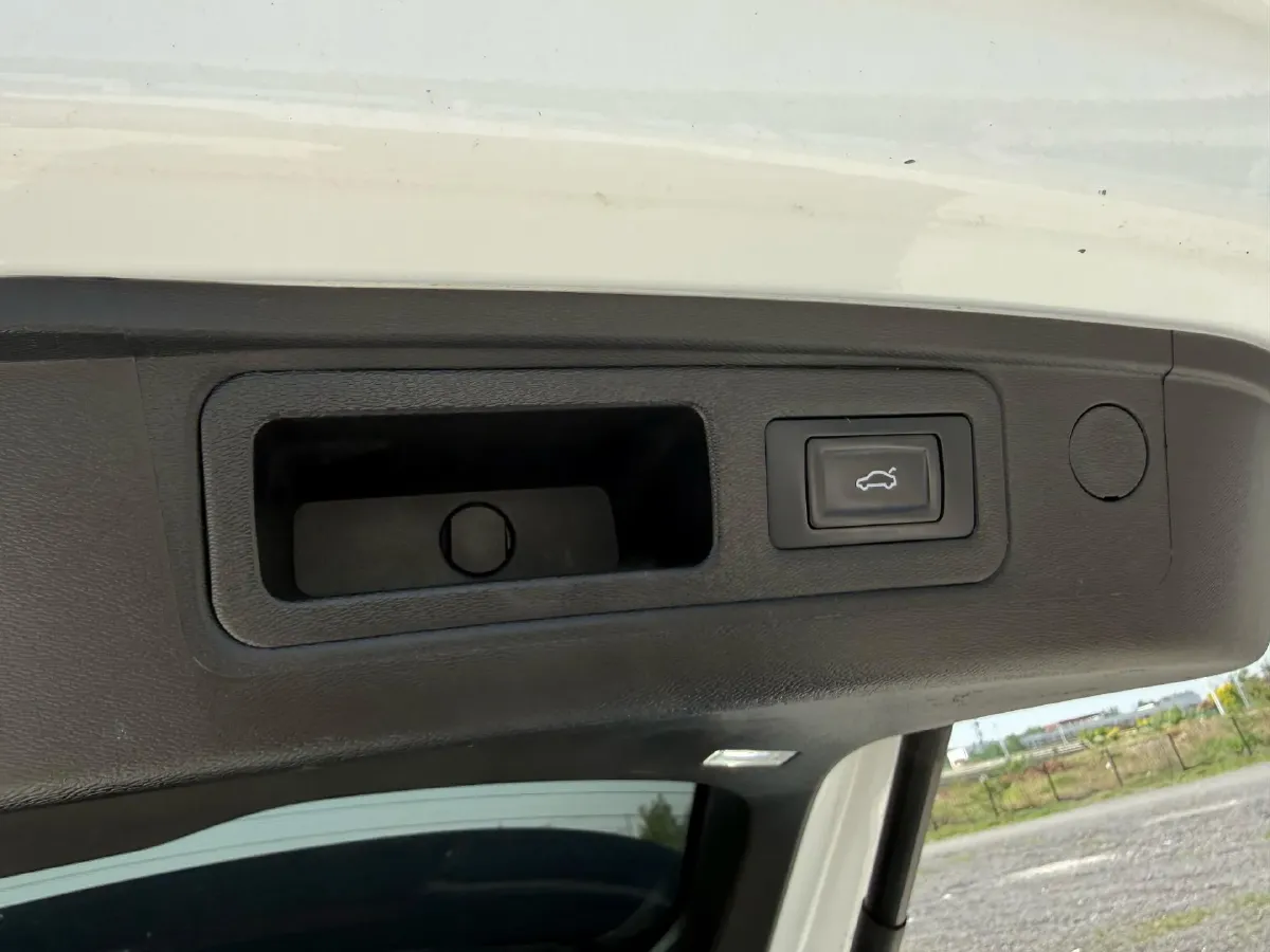 2023 Jetour X70 Plus 1.6T 197HP L4 7DCT,autocango,china used car exporter,china ev exporter,chinese used car exporter,chinese used ev exporter