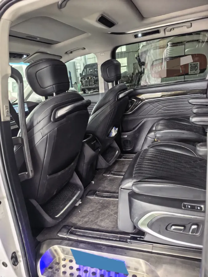 2022 MAXUS G90 2.0T 234HP L4 8AT,autocango,china used car exporter,china ev exporter,chinese used car exporter,chinese used ev exporter