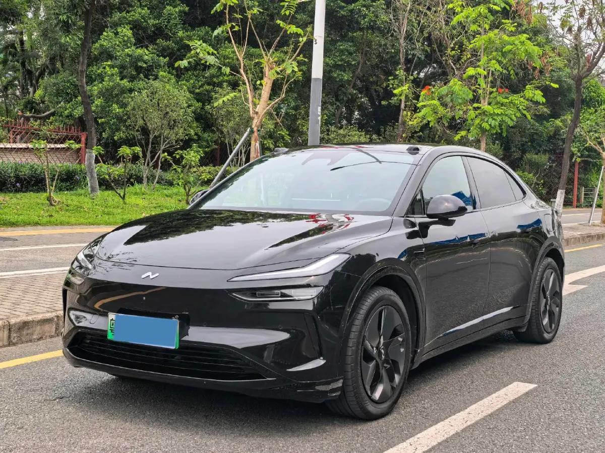 2024 IM L6 BEV 75KWH,autocango,china used car exporter,china ev exporter,chinese used car exporter,chinese used ev exporter