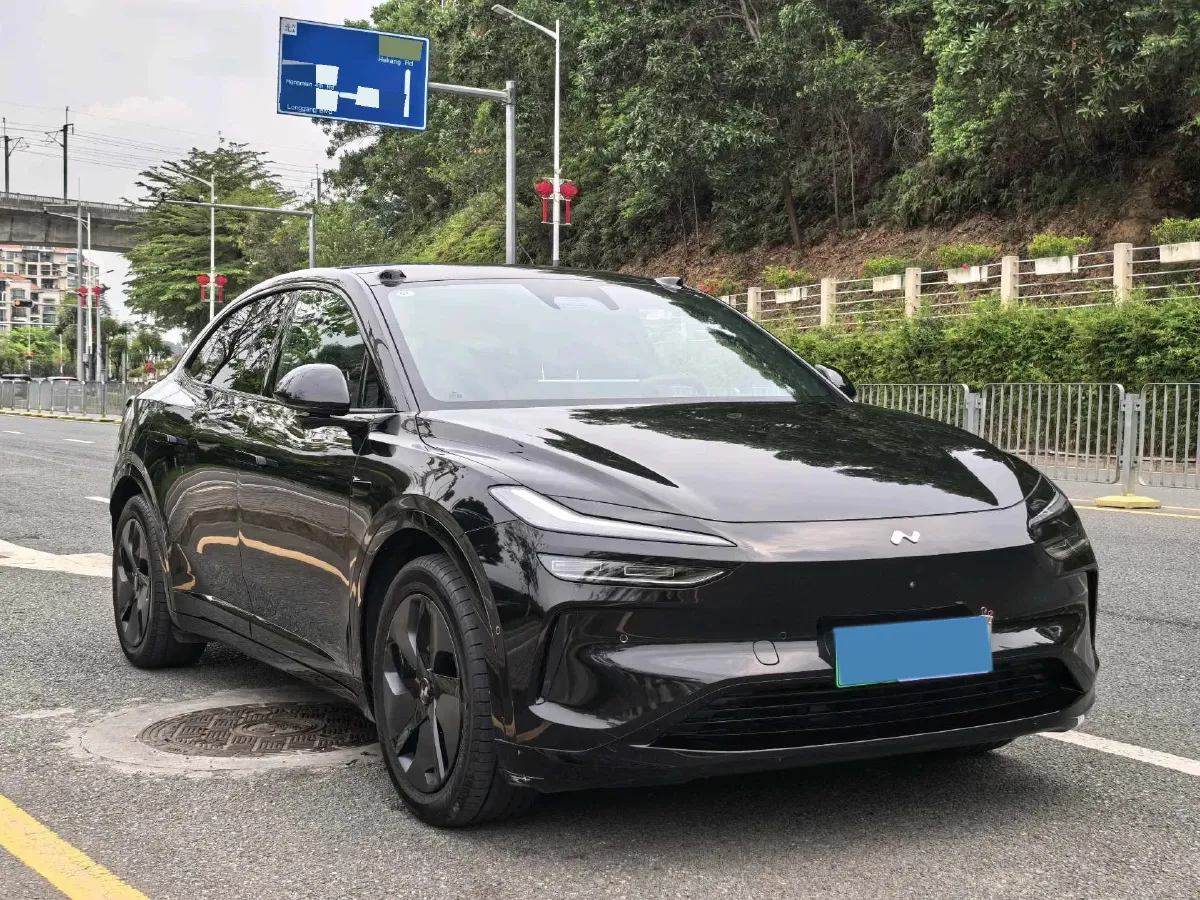 2024 IM L6 BEV 75KWH,autocango,china used car exporter,china ev exporter,chinese used car exporter,chinese used ev exporter