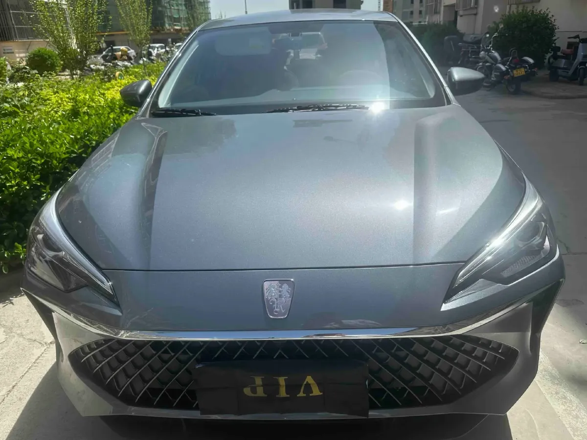 2023 Roewe i5 1.5L 129HP L4 5MT,autocango,china used car exporter,china ev exporter,chinese used car exporter,chinese used ev exporter