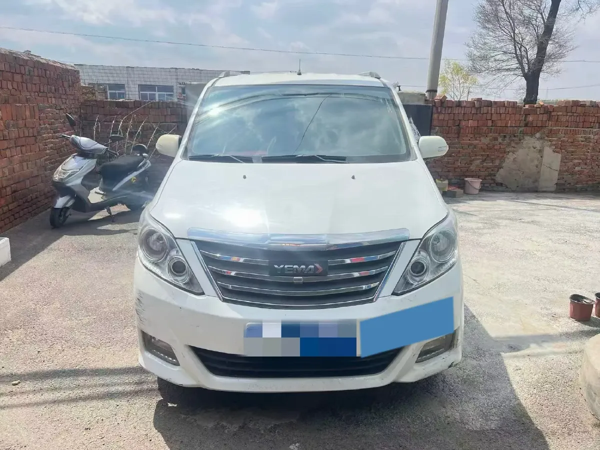 2018 Yema SiPaiKa 1.5L 112HP L4 5MT,autocango,china used car exporter,china ev exporter,chinese used car exporter,chinese used ev exporter
