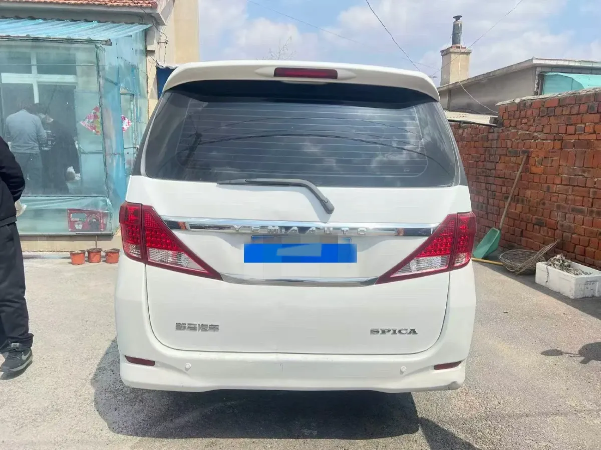 2018 Yema SiPaiKa 1.5L 112HP L4 5MT,autocango,china used car exporter,china ev exporter,chinese used car exporter,chinese used ev exporter