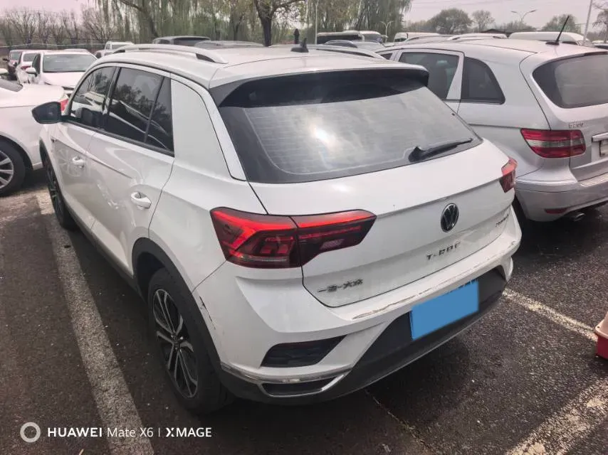 2022 Volkswagen T-Roc 1.4T 150HP L4 7DCT,autocango,china used car exporter,china ev exporter,chinese used car exporter,chinese used ev exporter