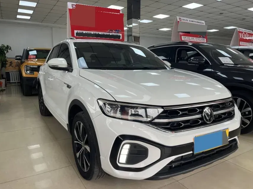2023 Volkswagen T-Roc 1.5T 160HP L4 7DCT,autocango,china used car exporter,china ev exporter,chinese used car exporter,chinese used ev exporter