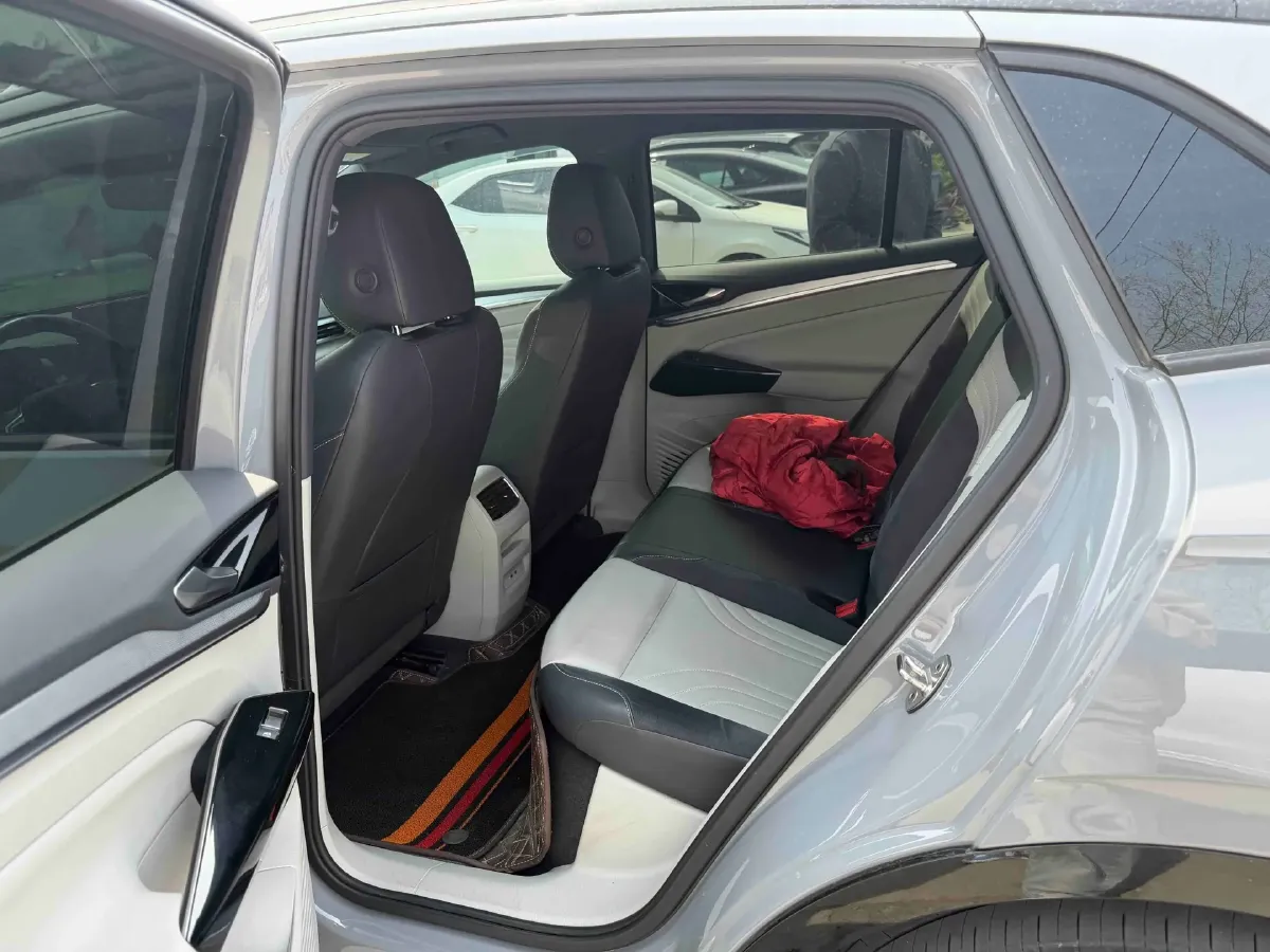 2024 Volkswagen ID.4 Crozz BEV 84.8KWH,autocango,china used car exporter,china ev exporter,chinese used car exporter,chinese used ev exporter