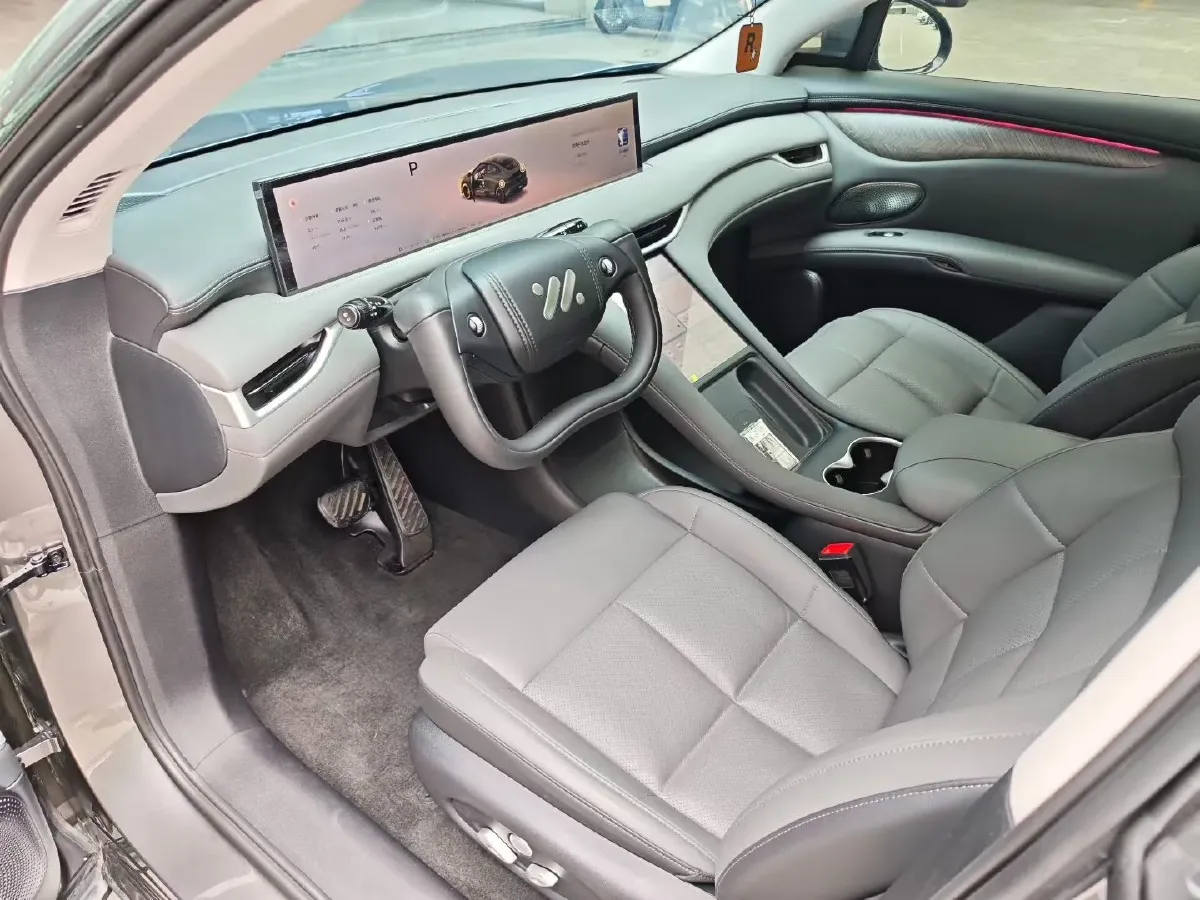 2025 IM LS6 BEV 75KWH,autocango,china used car exporter,china ev exporter,chinese used car exporter,chinese used ev exporter