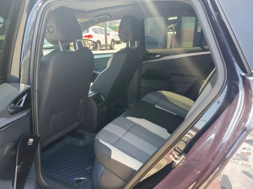 2024 Volkswagen ID.4 Crozz BEV 55.7KWH,autocango,china used car exporter,china ev exporter,chinese used car exporter,chinese used ev exporter