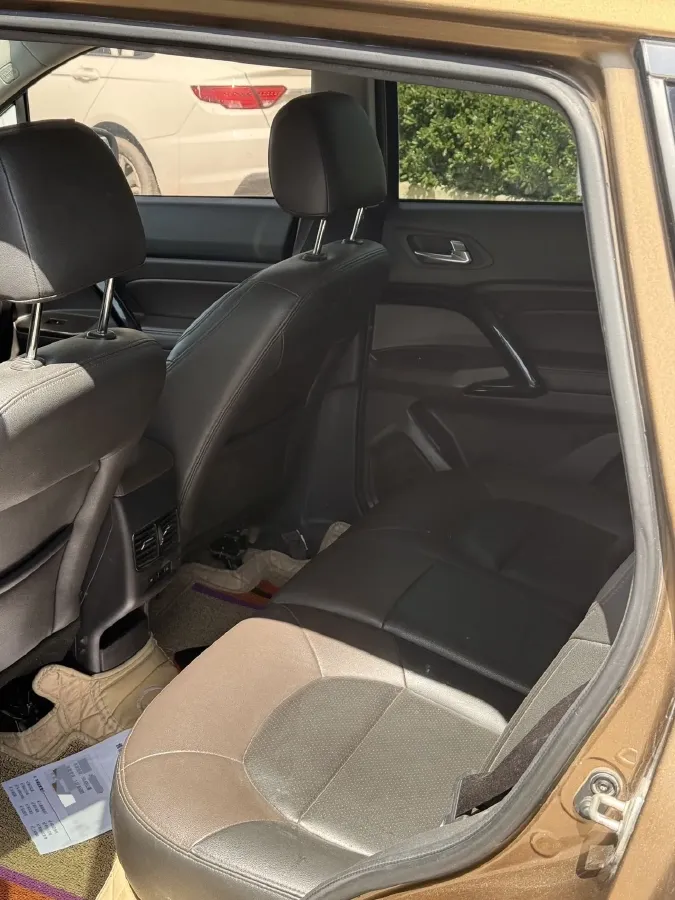 2017 GAC Trumpchi GS4 1.5T 152HP L4 6AT,autocango,china used car exporter,china ev exporter,chinese used car exporter,chinese used ev exporter