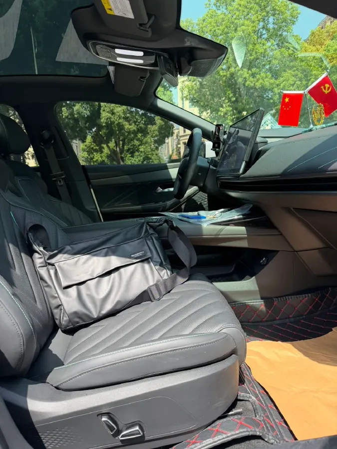 2022 Mazda 3 Axela 2.0L 158HP L4 6AT,autocango,china used car exporter,china ev exporter,chinese used car exporter,chinese used ev exporter