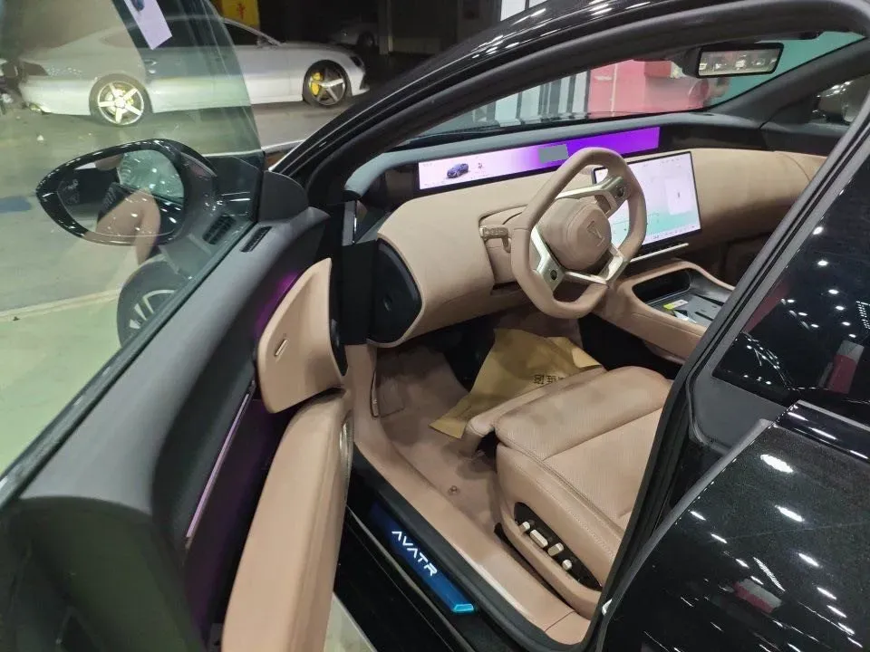 2026 Avatr 12 BEV,autocango,china used car exporter,china ev exporter,chinese used car exporter,chinese used ev exporter