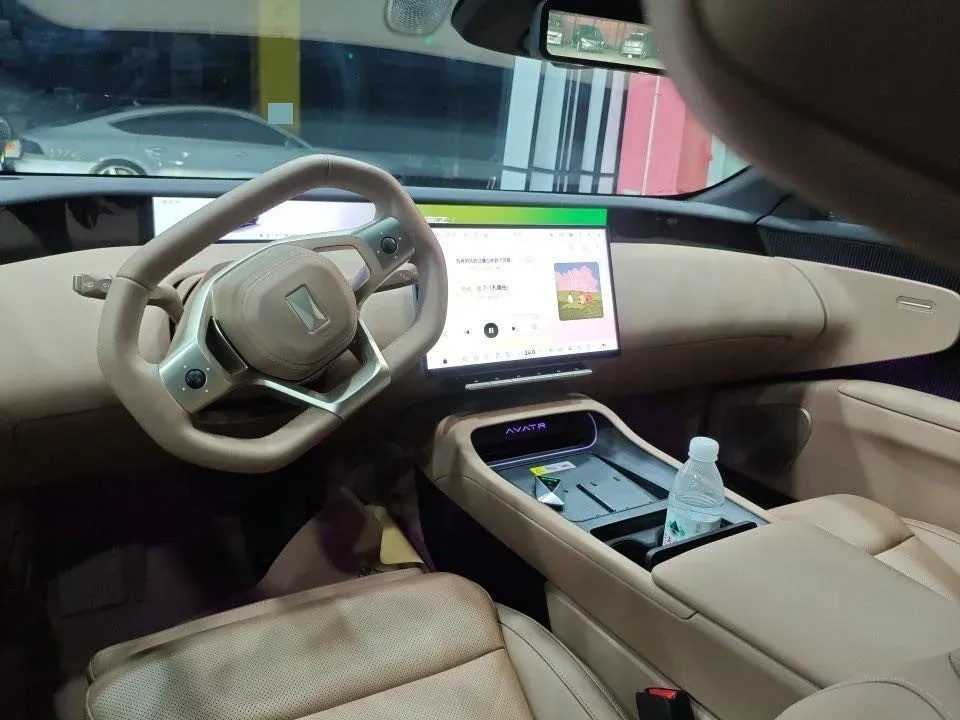 2026 Avatr 12 BEV,autocango,china used car exporter,china ev exporter,chinese used car exporter,chinese used ev exporter