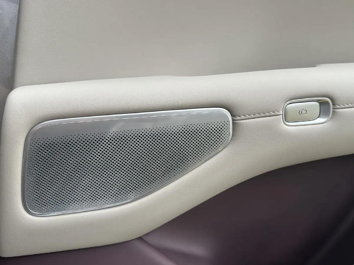 2025 MI YU7 BEV,autocango,china used car exporter,china ev exporter,chinese used car exporter,chinese used ev exporter