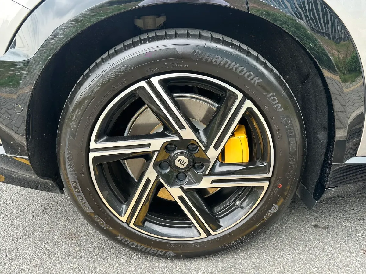 2025 MI YU7 BEV,autocango,china used car exporter,china ev exporter,chinese used car exporter,chinese used ev exporter