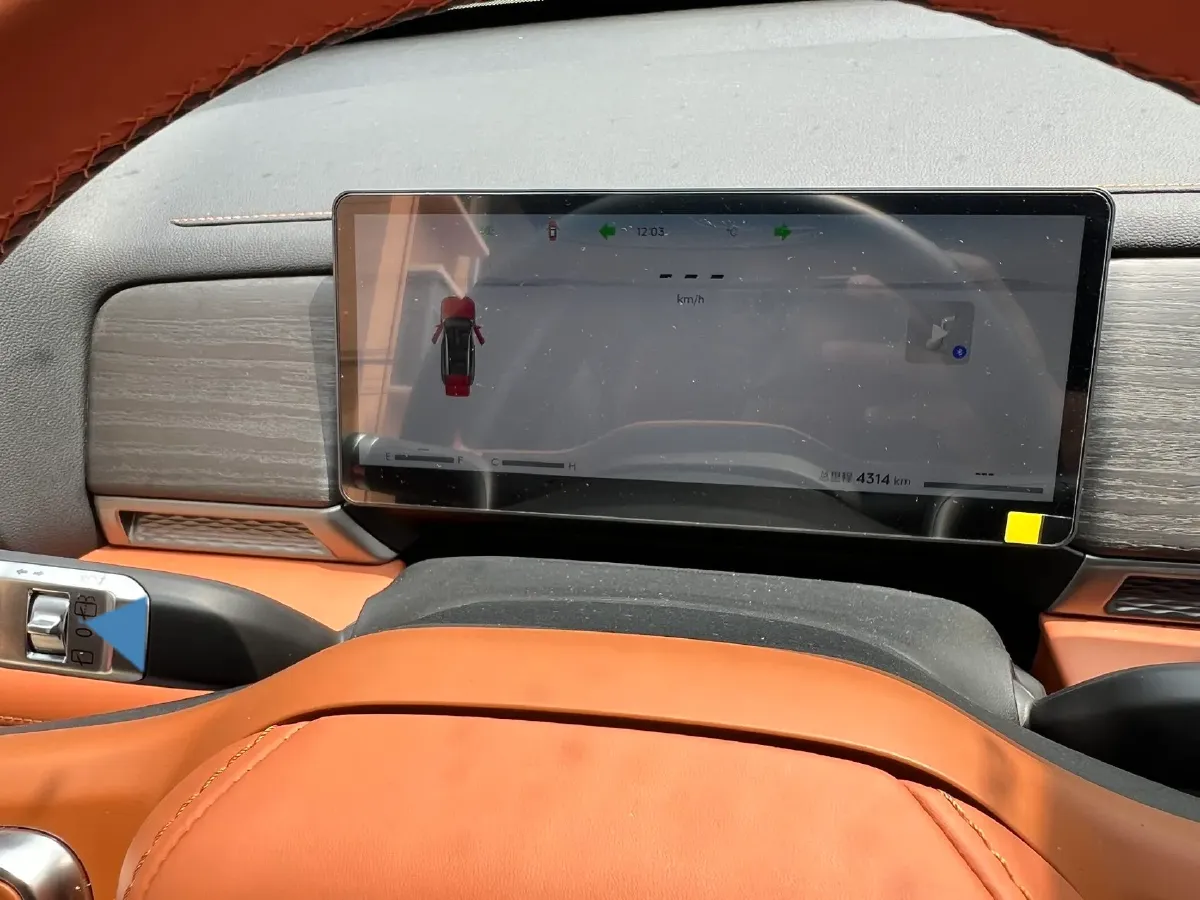 2025 KaiYi KunLun 2.0T 254HP L4 7DCT,autocango,china used car exporter,china ev exporter,chinese used car exporter,chinese used ev exporter