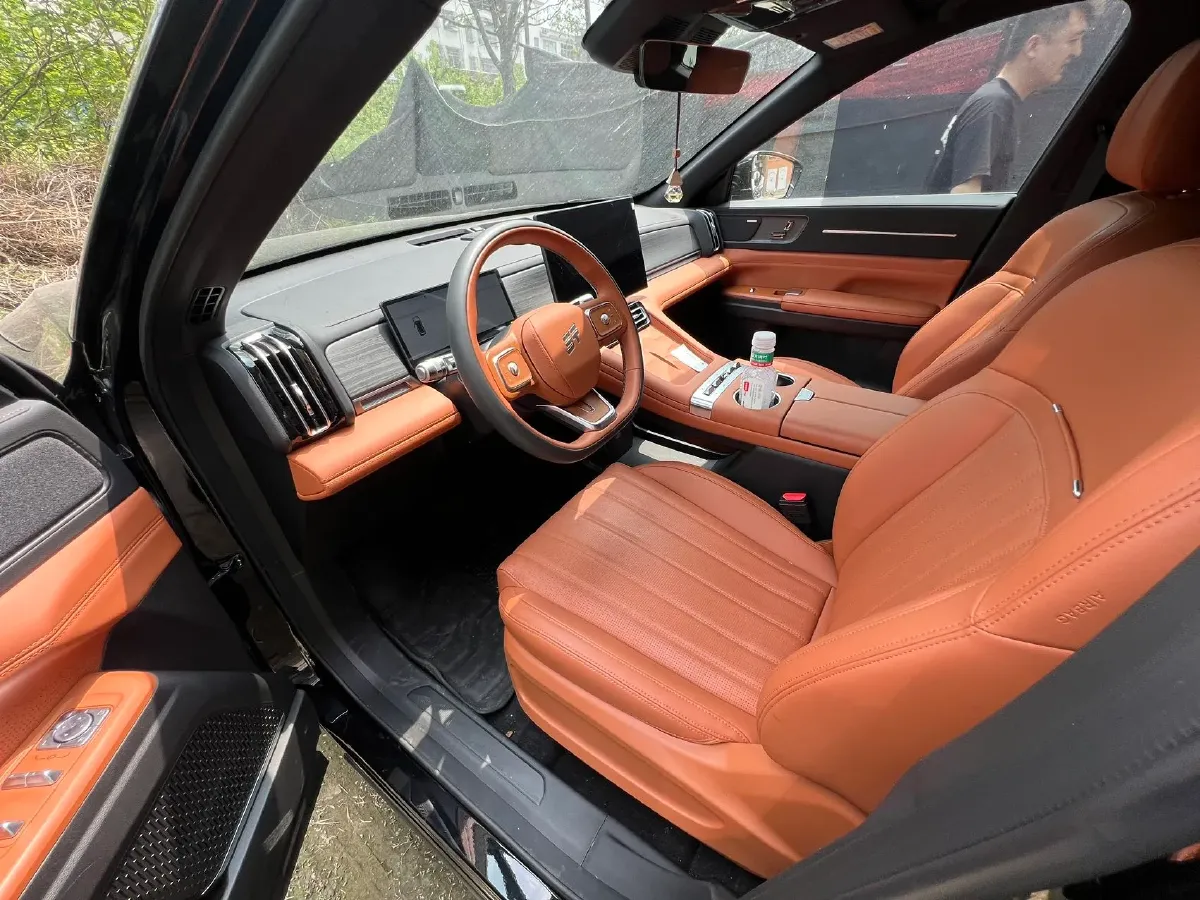 2025 KaiYi KunLun 2.0T 254HP L4 7DCT,autocango,china used car exporter,china ev exporter,chinese used car exporter,chinese used ev exporter