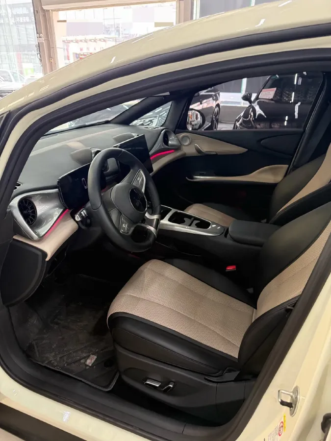 2025 BYD Dolphin BEV 45.12KWH,autocango,china used car exporter,china ev exporter,chinese used car exporter,chinese used ev exporter