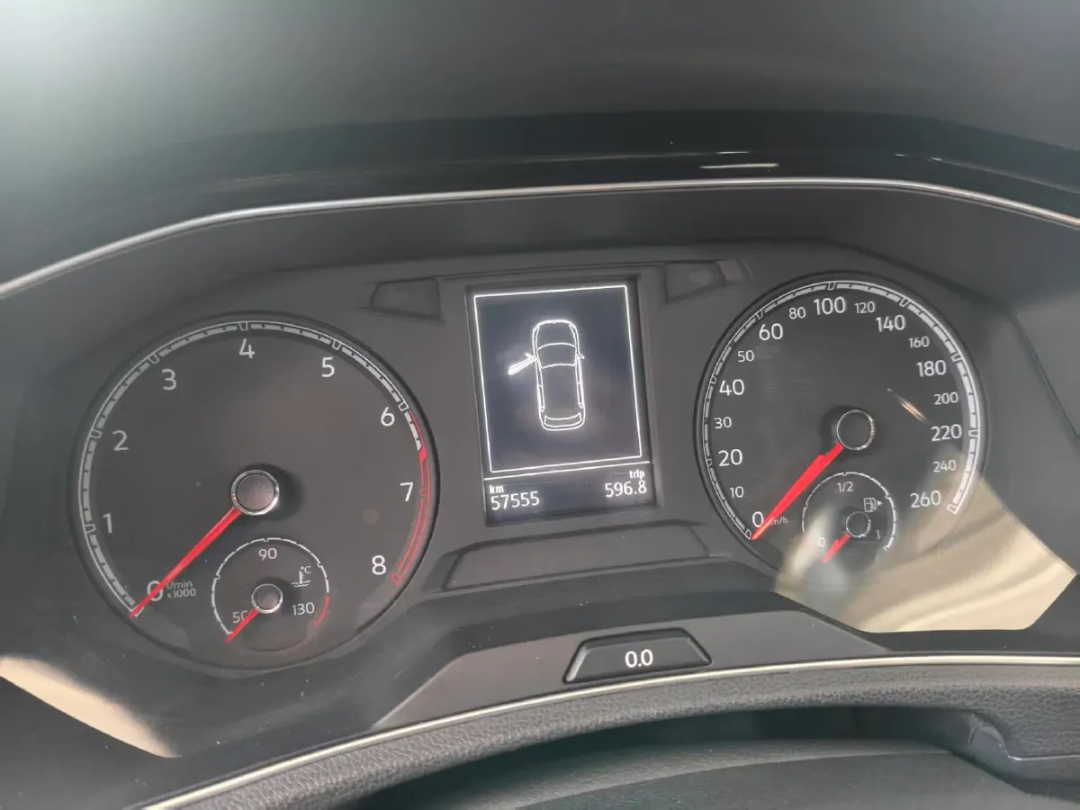 2019 Volkswagen T-Roc 1.4T 150HP L4 7DCT,autocango,china used car exporter,china ev exporter,chinese used car exporter,chinese used ev exporter