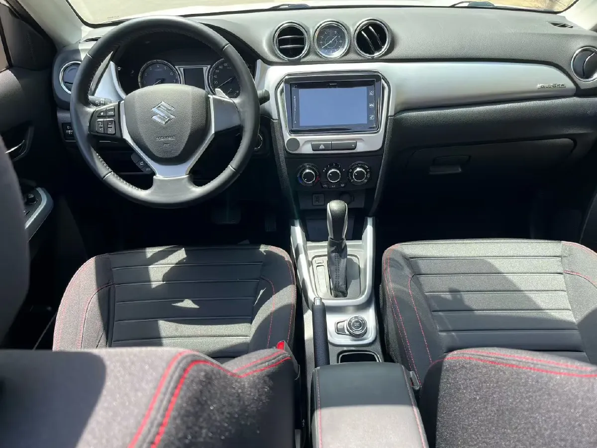 2016 Suzuki Vitara 1.4T 140HP L4 6AT,autocango,china used car exporter,china ev exporter,chinese used car exporter,chinese used ev exporter